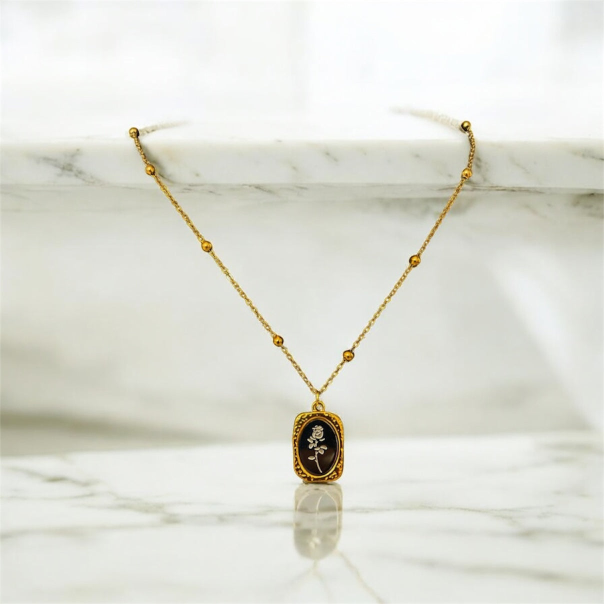 Gold Stainless Steel Pendant Necklace – Waterproof, Anti Tarnish, Beaded Chain