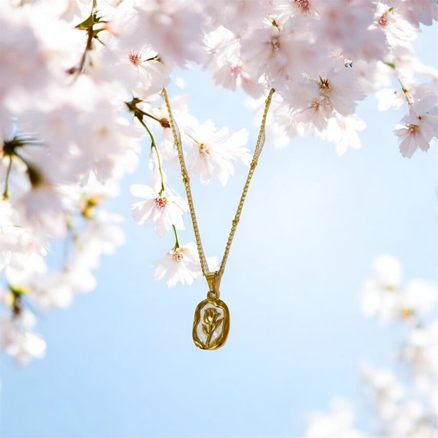 Gold Floral Pendant Necklace