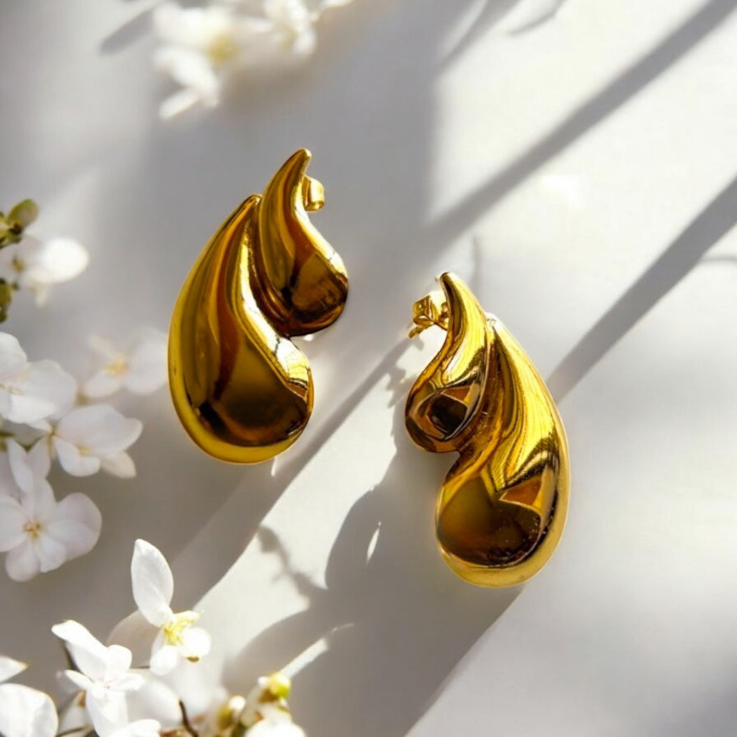 Gold Teardrop Sculpted Earrings